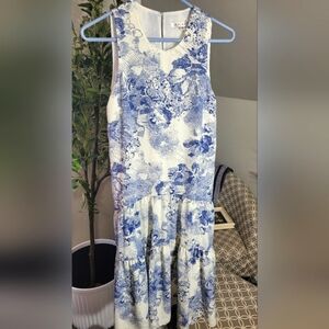 Joy Joy Blue & White Floral Drop Waist Dress – Size XS